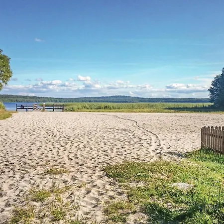 Gorgeous Home In Slawno With Wifi Ferienhaus